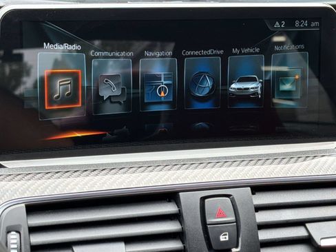 Used 2016 BMW M4 Coupe RWD image 19