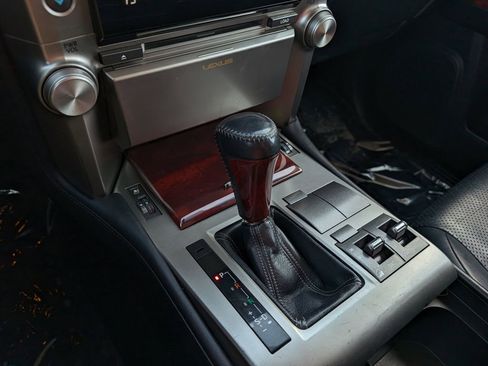 Used 2013 Lexus GX 460 image 19