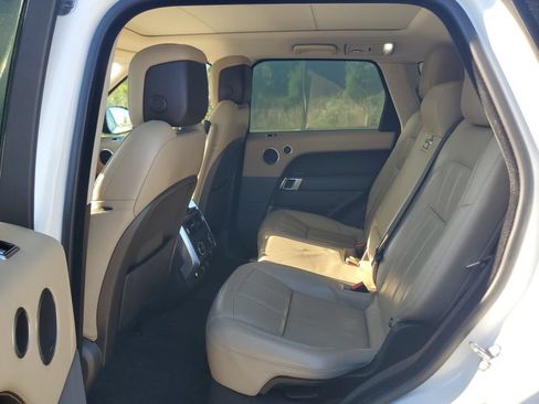 Used 2019 Land Rover Range Rover Sport HSE AWD/4WD image 29