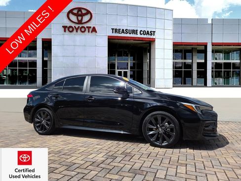 Certified 2024 Toyota Corolla SE FWD image 1