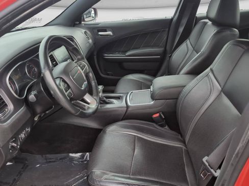 Used 2018 Dodge Charger GT AWD/4WD image 12