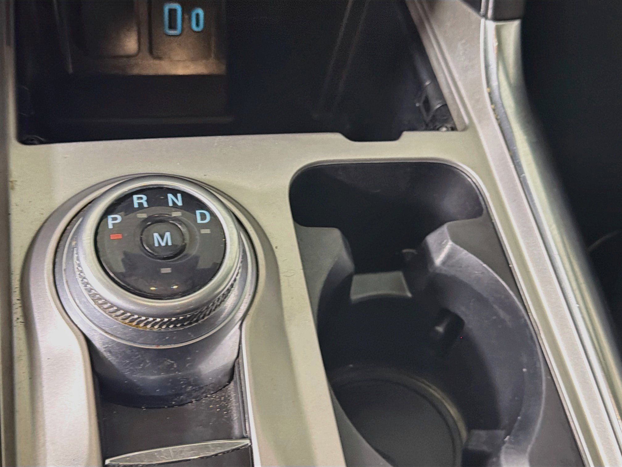 Used 2020 Ford Explorer Limited RWD image 24