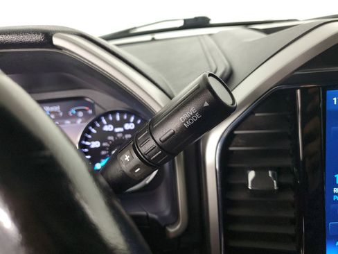 Used 2022 Ford F250 Lariat w/ Lariat Ultimate Package image 38