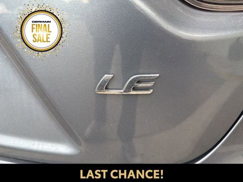 Used 2023 Toyota Corolla LE image 5