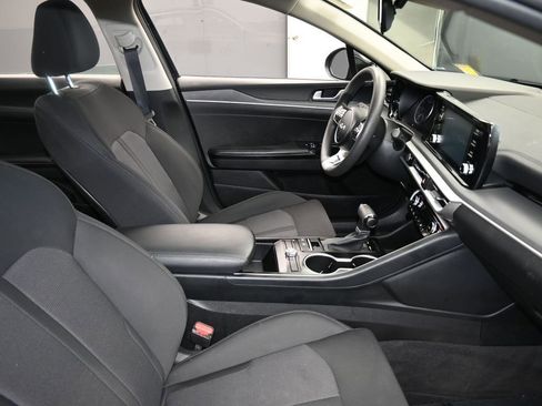 Used 2022 Kia K5 LXS image 35