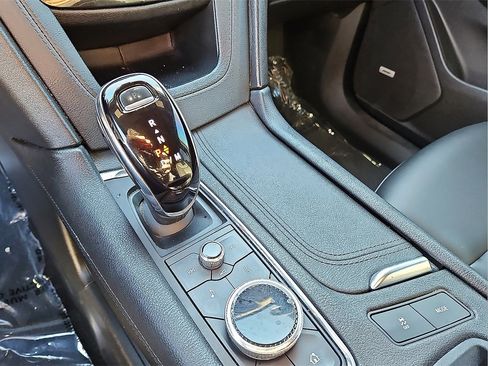 Used 2021 Cadillac XT6 Luxury image 25