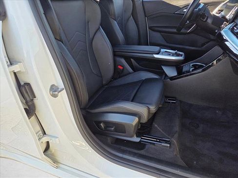 Used 2024 BMW X1 xDrive28i w/ Technology Package image 18