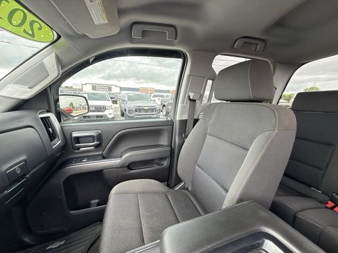 Used 2018 Chevrolet Silverado 1500 LT w/ Trailering Package AWD/4WD image 30