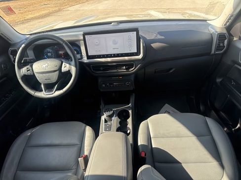Used 2025 Ford Bronco Sport Badlands image 19