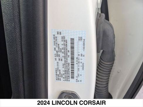 Used 2024 Lincoln Corsair Reserve w/ Equipment Group 201A FWD image 28