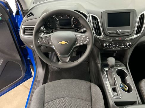 Used 2024 Chevrolet Equinox LT image 19