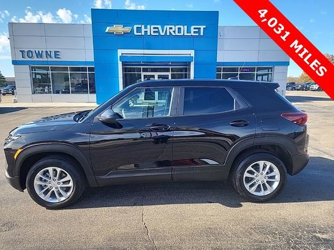 Used 2025 Chevrolet TrailBlazer LS image 7