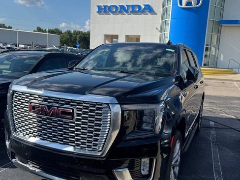 Used 2024 GMC Yukon Denali w/ Max Trailering Package AWD/4WD image 1