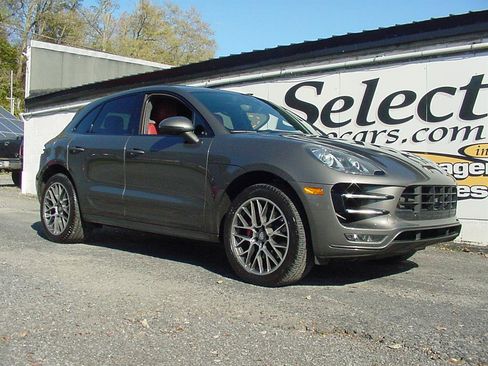 Used 2016 Porsche Macan Turbo image 1