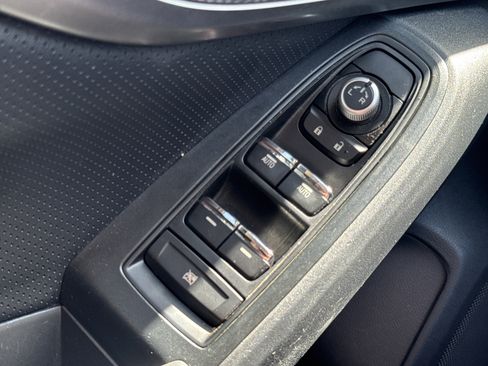 Certified 2023 Subaru Crosstrek 2.5i Limited image 24