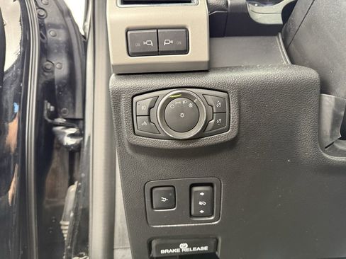 Used 2021 Ford F250 Lariat w/ Lariat Ultimate Package image 21