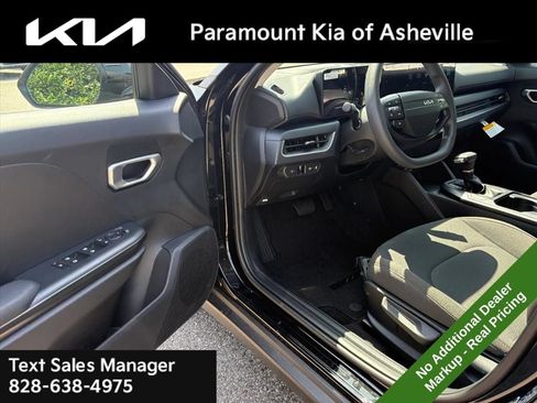 New 2026 Kia K4 FWD image 14