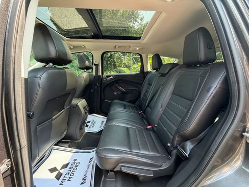 Used 2017 Ford Escape Titanium AWD/4WD image 28