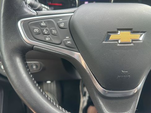 Used 2022 Chevrolet Equinox Premier AWD/4WD image 28