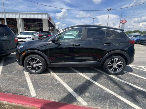 Used 2022 Buick Encore GX Select FWD image 3