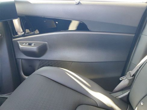 New 2026 Kia Carnival SX Prestige image 24