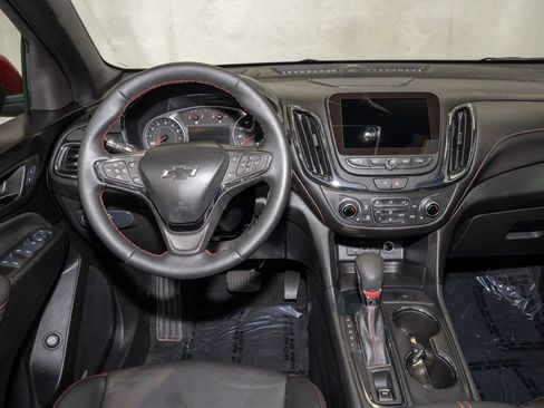 Used 2024 Chevrolet Equinox RS w/ RS Leather Package image 7