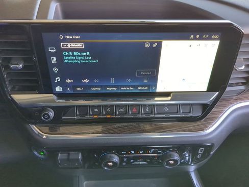 Used 2024 Chevrolet Silverado 1500 LT Trail Boss w/ Protection Package image 16