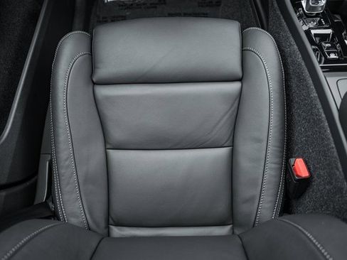 New 2026 Volvo XC40 B5 Plus w/ Protection Package Premier image 33