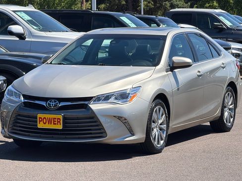 Used 2015 Toyota Camry XLE w/ Advanced Technology Package FWD image 8