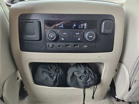 Used 2019 GMC Yukon XL Denali w/ Denali Ultimate Package image 11