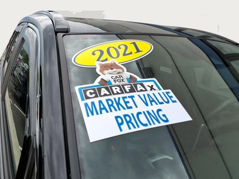 Used 2021 Toyota RAV4 XSE AWD/4WD image 8
