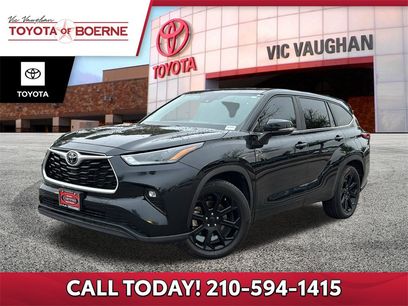 Certified 2023 Toyota Highlander LE