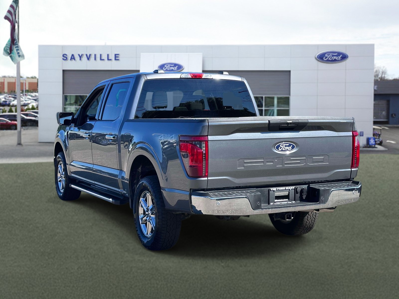 Used 2025 Ford F150 XLT w/ Equipment Group 301A Standard AWD/4WD image 4