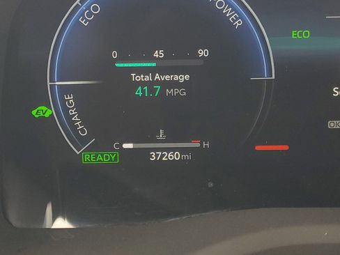 Used 2025 Toyota Camry XLE w/ Premium Plus Package image 23