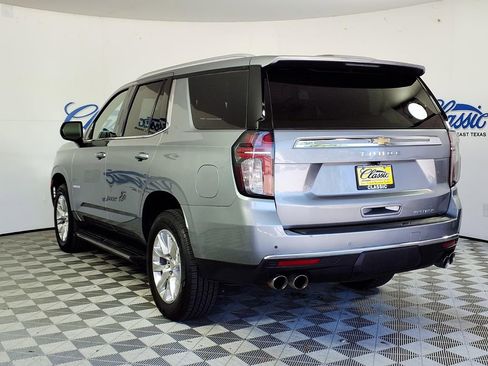 Used 2024 Chevrolet Tahoe Premier RWD image 2