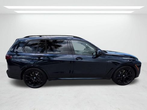 New 2027 BMW X7 xDrive40i w/ M Sport Package AWD/4WD image 3