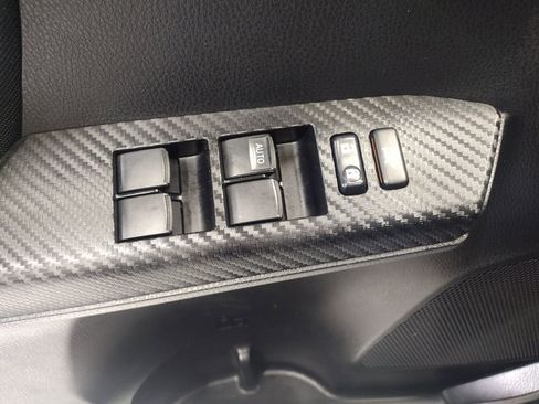 Used 2014 Toyota RAV4 XLE AWD/4WD image 20