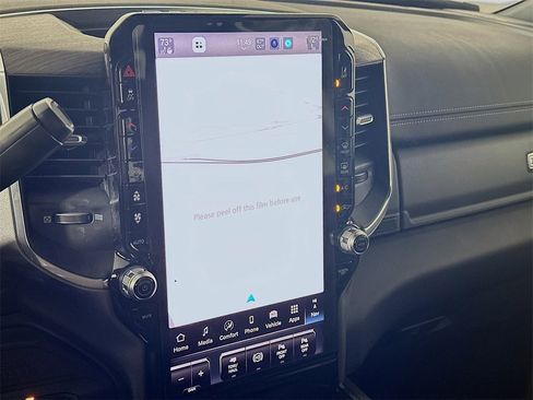 New 2025 RAM 2500 Laramie image 15