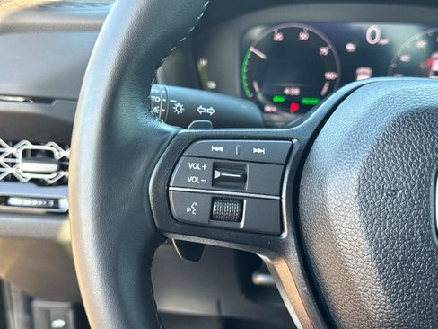 Certified 2025 Honda Accord Sport image 30