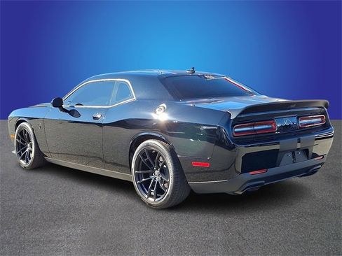 Used 2023 Dodge Challenger SRT Hellcat image 6