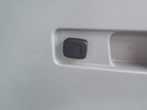 Used 2019 GMC Acadia SLE image 22