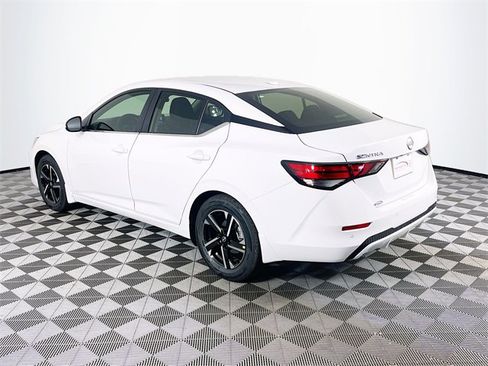 New 2025 Nissan Sentra SV image 5