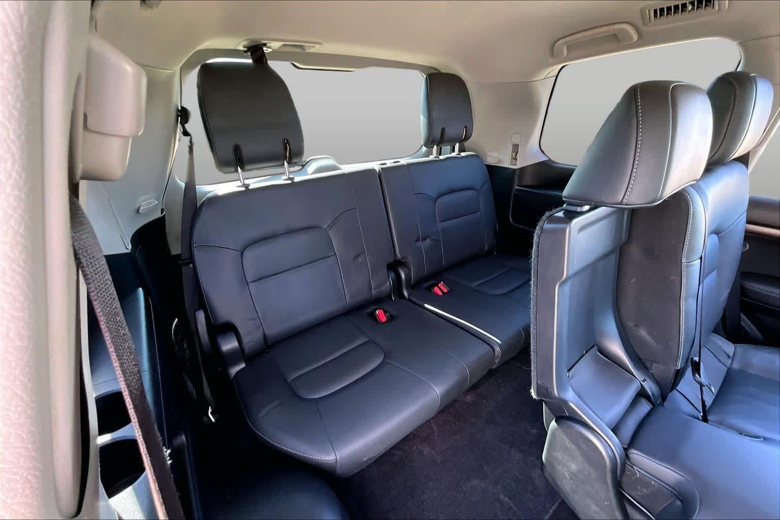 Used 2019 Toyota Land Cruiser AWD/4WD image 19