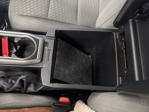 Used 2023 Toyota Tacoma SR5 w/ Technology Package image 45