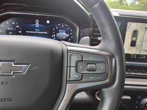 Used 2022 Chevrolet Silverado 1500 ZR2 w/ Technology Package AWD/4WD image 30