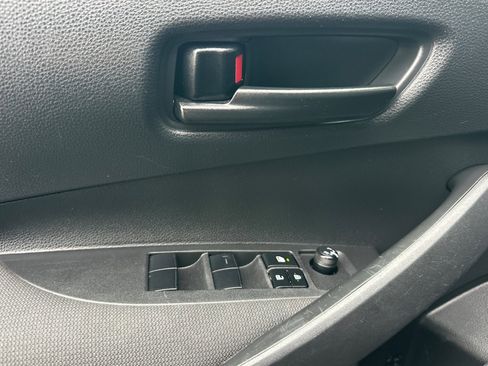 Used 2023 Toyota Corolla LE image 11