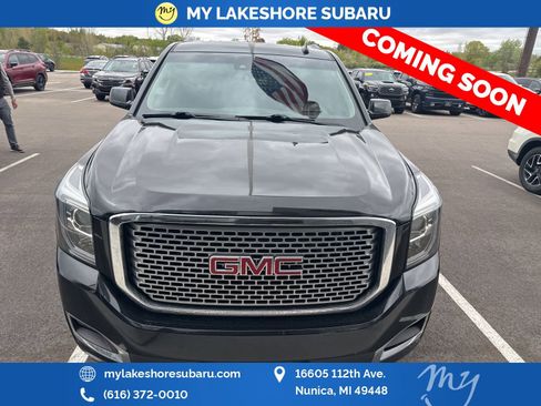 Used 2016 GMC Yukon Denali w/ Open Road Package AWD/4WD image 2