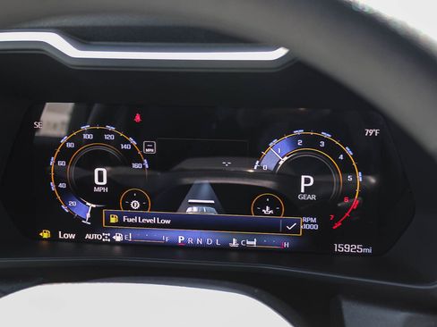 Used 2024 Chevrolet Colorado Trail Boss w/ Technology Package image 22