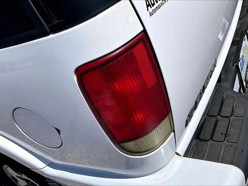 Used 2004 Chevrolet Blazer LS w/ Preferred Equipment Group AWD/4WD image 10