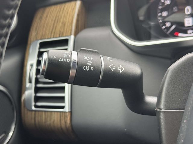 Used 2019 Land Rover Range Rover Supercharged AWD/4WD image 27
